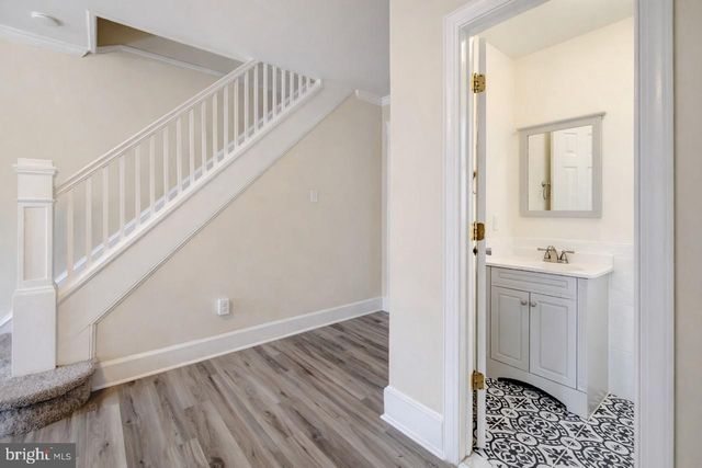 1909 W 8TH ST, Wilmington, DE 19805