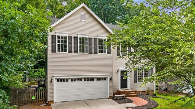 9002 Hill N Dale Drive, Kernersville, NC 27284