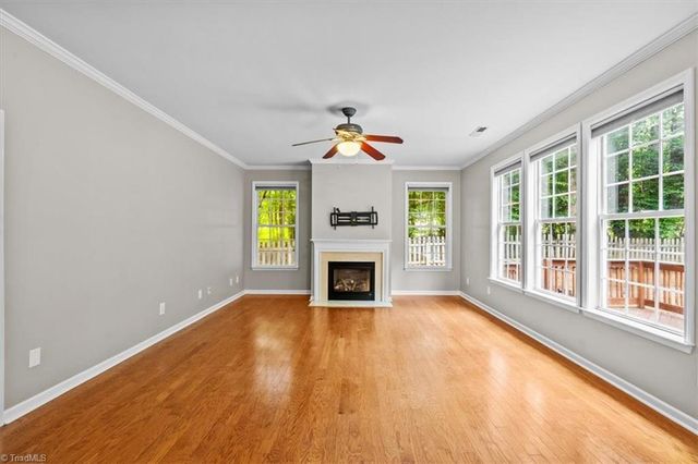 9002 Hill N Dale Drive, Kernersville, NC 27284