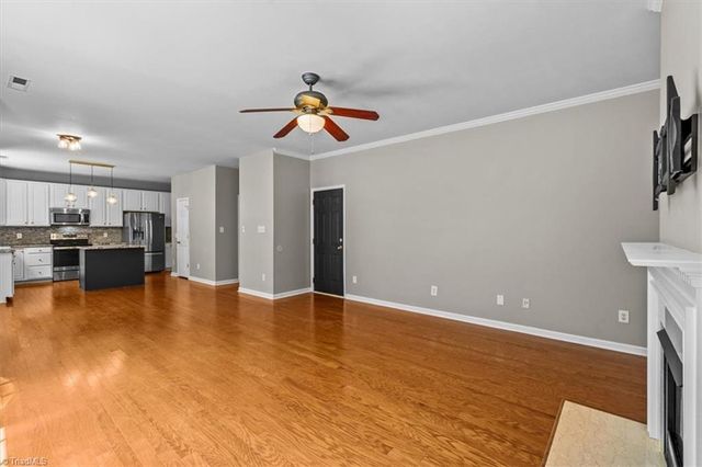9002 Hill N Dale Drive, Kernersville, NC 27284