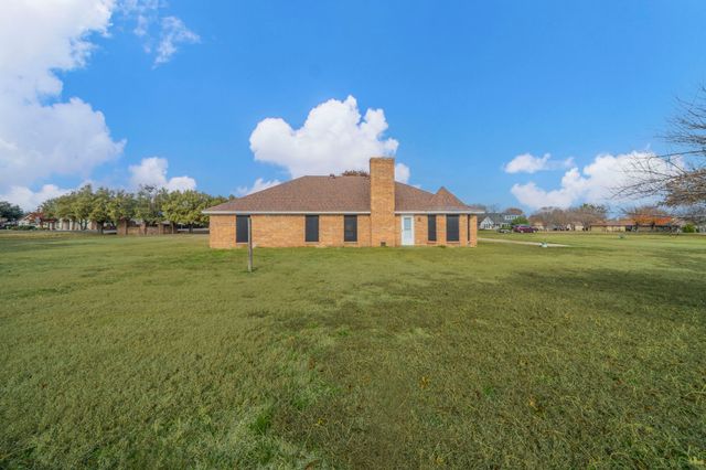 1202 Panorama Loop, Waxahachie, TX 75165