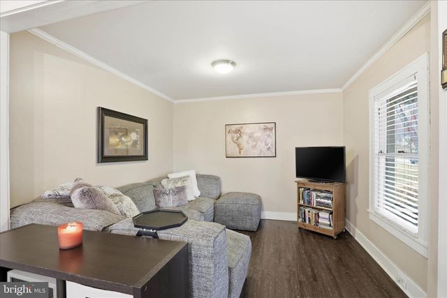 433 ELWYN TER, Manheim, PA 17545