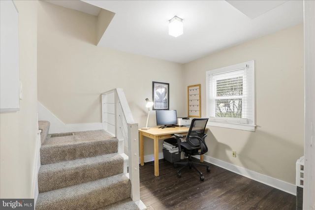 433 ELWYN TER, Manheim, PA 17545