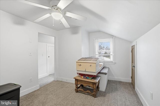 433 ELWYN TER, Manheim, PA 17545