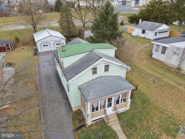 433 ELWYN TER, Manheim, PA 17545