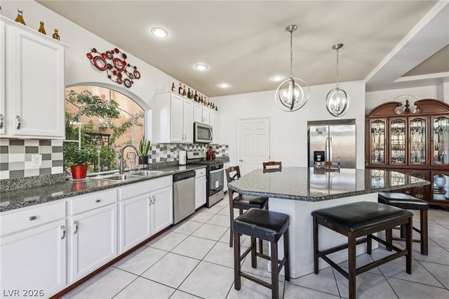 9662 Monarch Grove Street, Las Vegas, NV 89139