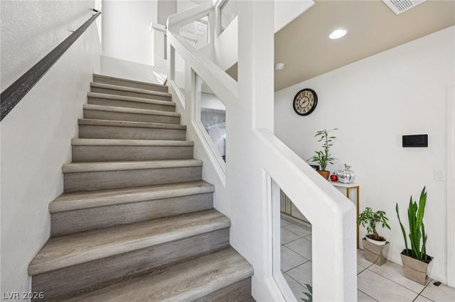 9662 Monarch Grove Street, Las Vegas, NV 89139