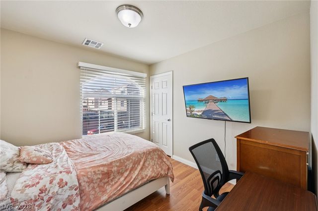 9662 Monarch Grove Street, Las Vegas, NV 89139