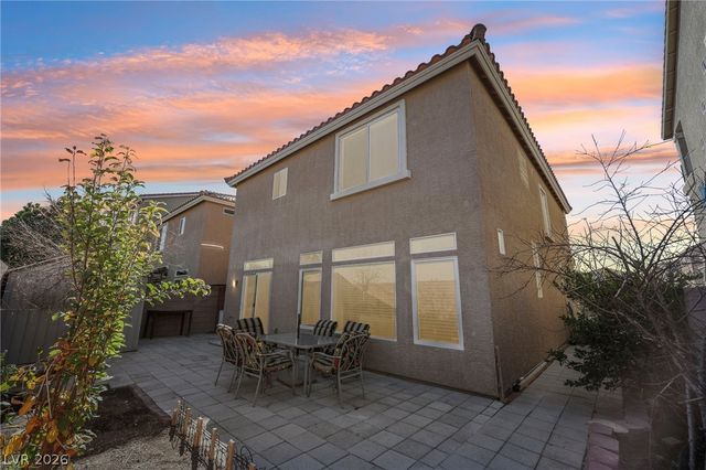 9662 Monarch Grove Street, Las Vegas, NV 89139