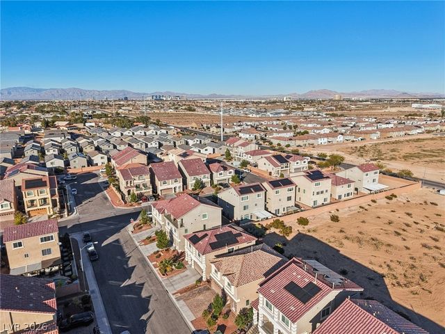 9662 Monarch Grove Street, Las Vegas, NV 89139