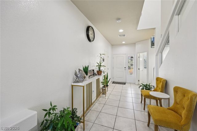 9662 Monarch Grove Street, Las Vegas, NV 89139