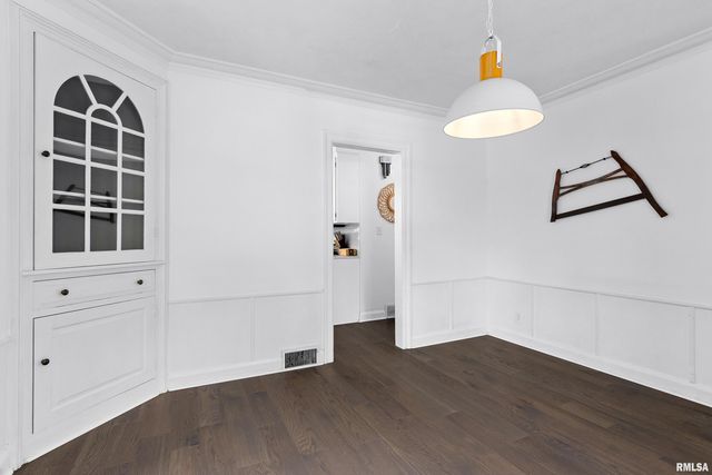 136 E OAK PARK Drive, Peoria, IL 61614