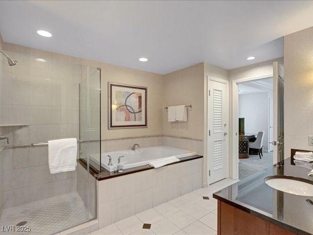 125 East Harmon Avenue 220, Las Vegas, NV 89109