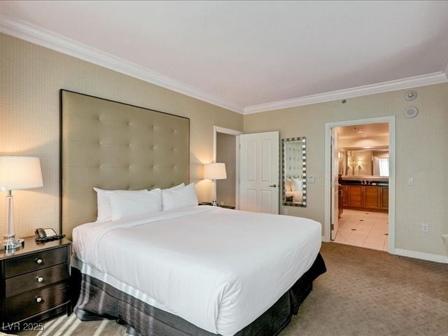 125 East Harmon Avenue 220, Las Vegas, NV 89109