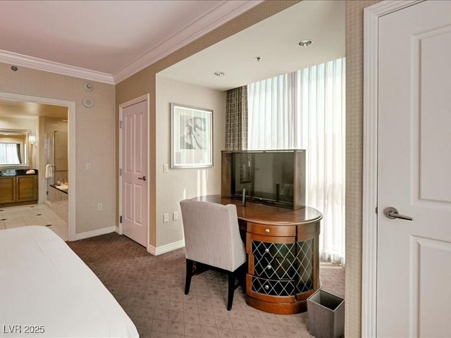 125 East Harmon Avenue 220, Las Vegas, NV 89109