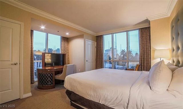 125 East Harmon Avenue 220, Las Vegas, NV 89109