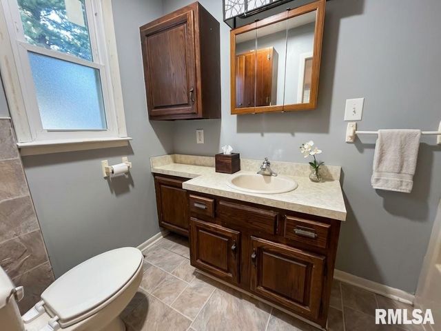 1509 N MICHIGAN Avenue, Springfield, IL 62702