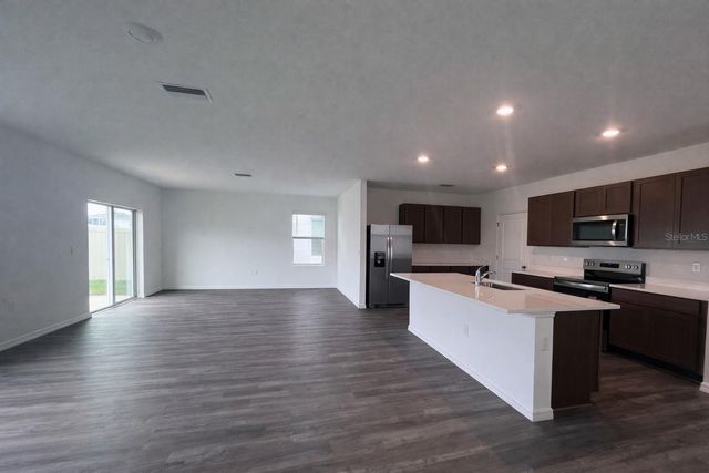 32463 WEATHERED OAK RIVER, Wesley Chapel, FL 33543