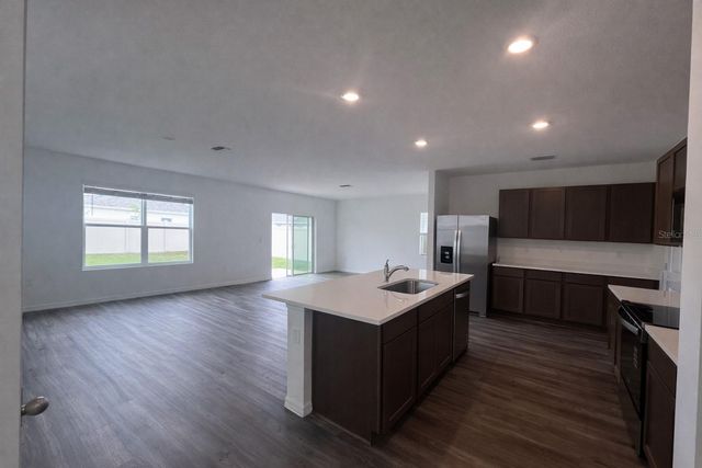 32463 WEATHERED OAK RIVER, Wesley Chapel, FL 33543