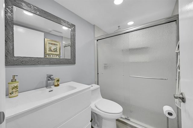 964 Normandy Trail U, Delray Beach, FL 33484