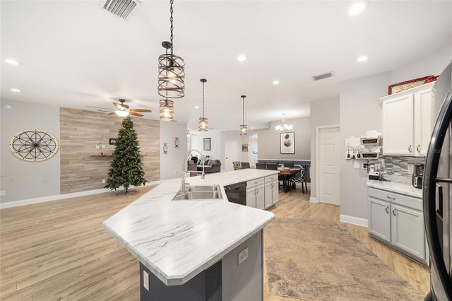 6186 SW 116TH STREET ROAD, Ocala, FL 34476