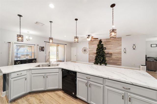 6186 SW 116TH STREET ROAD, Ocala, FL 34476