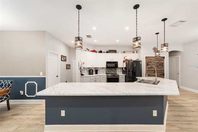 6186 SW 116TH STREET ROAD, Ocala, FL 34476