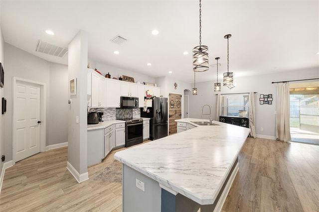 6186 SW 116TH STREET ROAD, Ocala, FL 34476