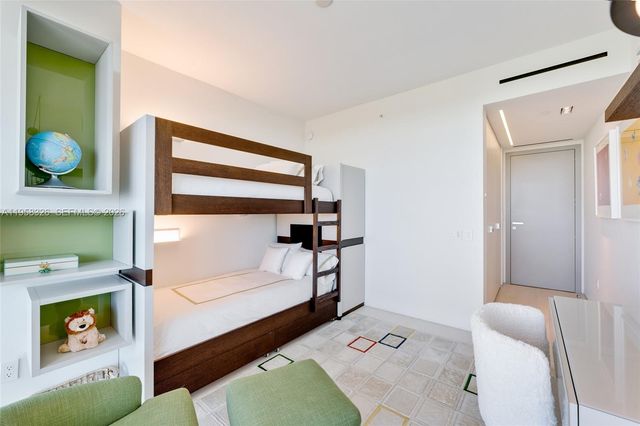 350 Ocean Dr 701N, Key Biscayne, FL 33149