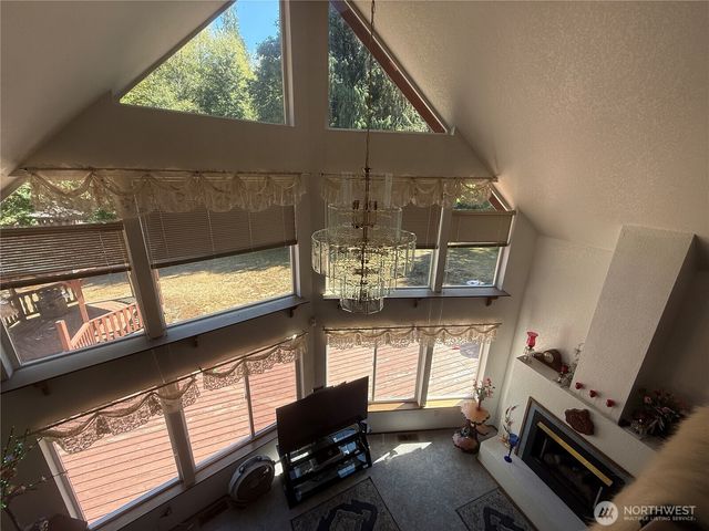 82 NE Miller Road, Belfair, WA 98528