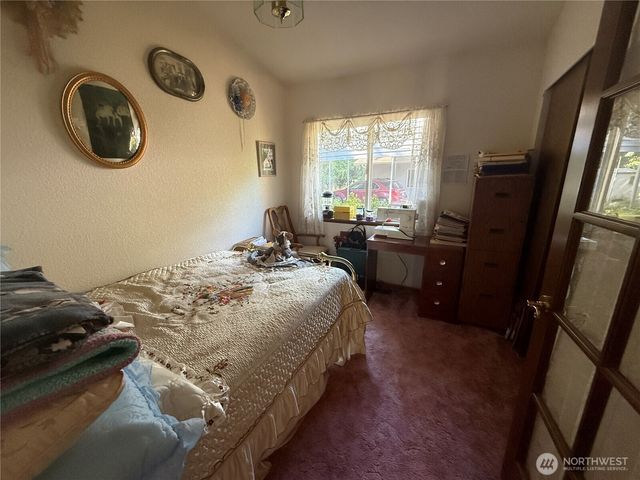 82 NE Miller Road, Belfair, WA 98528
