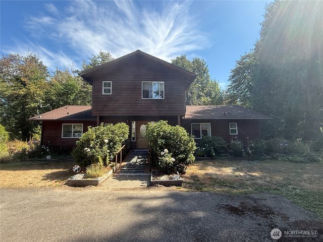 82 NE Miller Road, Belfair, WA 98528