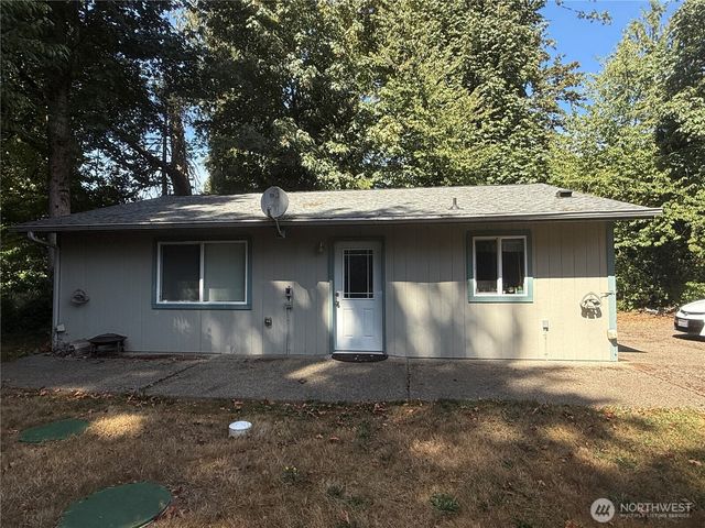 82 NE Miller Road, Belfair, WA 98528