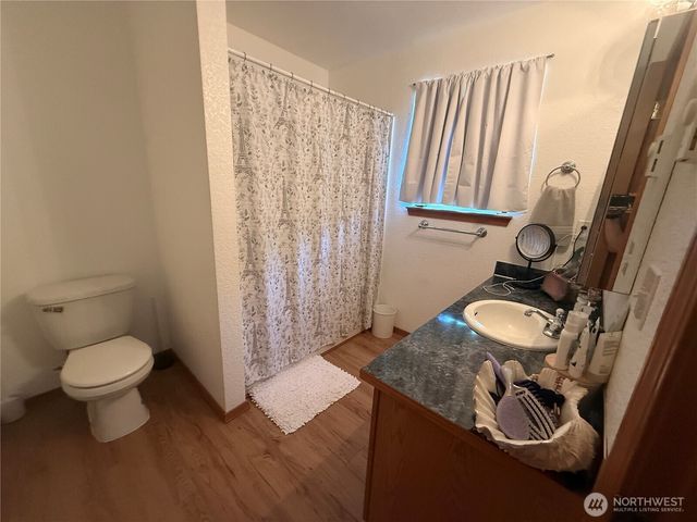 82 NE Miller Road, Belfair, WA 98528