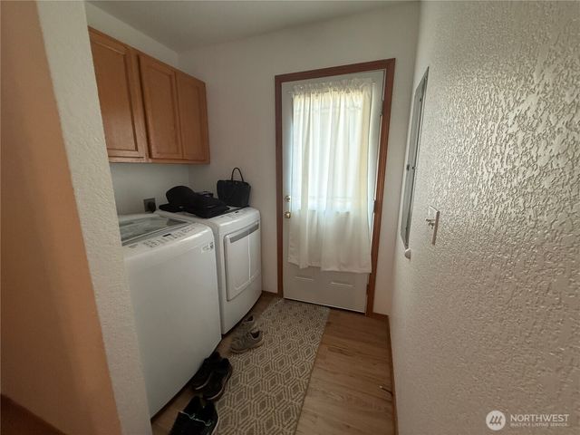 82 NE Miller Road, Belfair, WA 98528