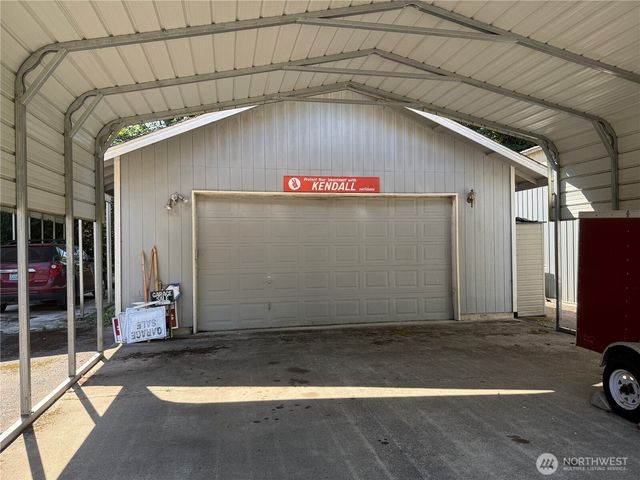 82 NE Miller Road, Belfair, WA 98528