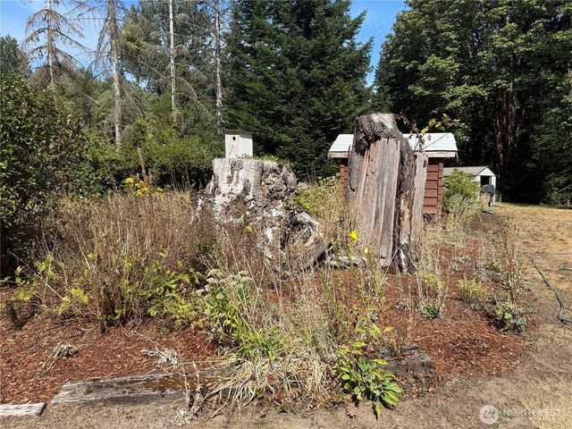 82 NE Miller Road, Belfair, WA 98528