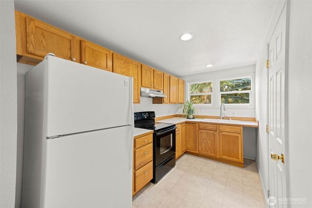 1106 Sumner Lane, Everett, WA 98203