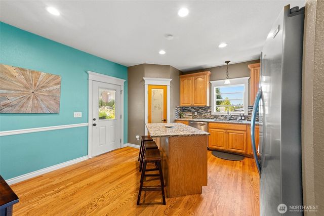 1106 Sumner Lane, Everett, WA 98203