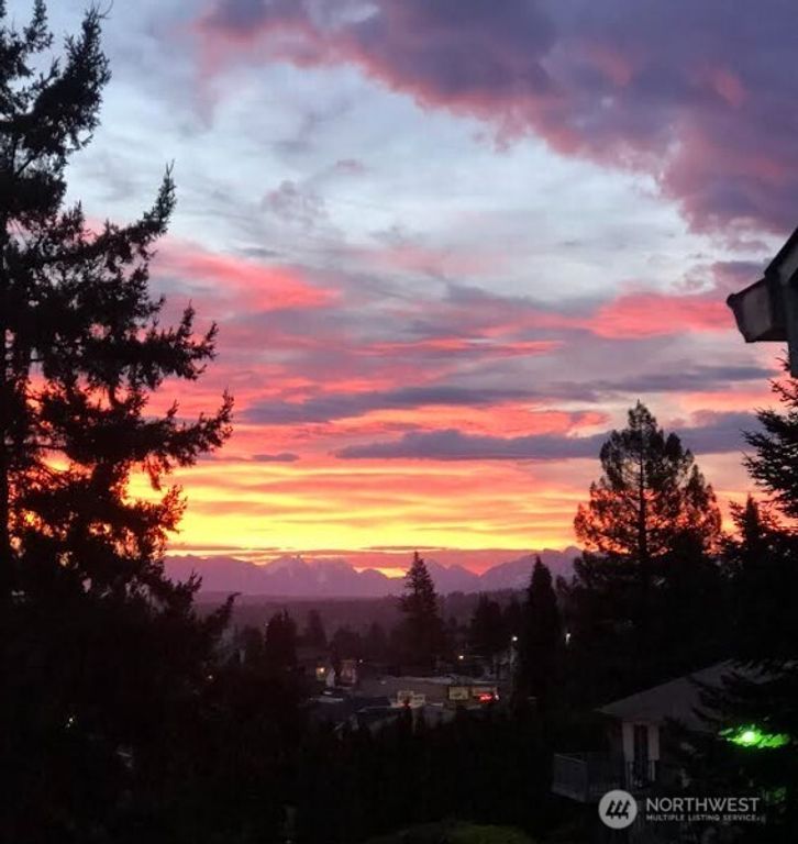1106 Sumner Lane, Everett, WA 98203