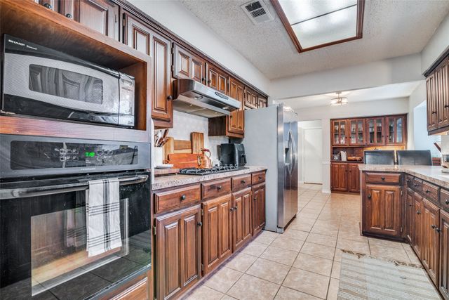708 Stoneybrook Drive, Wylie, TX 75098