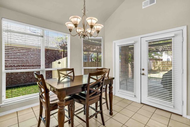 2649 Chadwick Drive, Fort Worth, TX 76131