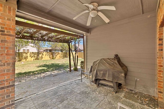 2649 Chadwick Drive, Fort Worth, TX 76131