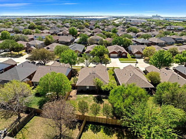 2649 Chadwick Drive, Fort Worth, TX 76131