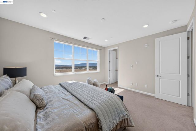 3987 Dobbins Loop, Dublin, CA 94568