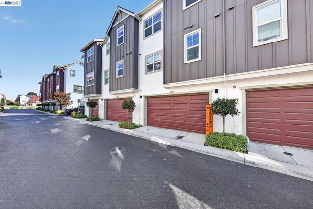 3987 Dobbins Loop, Dublin, CA 94568