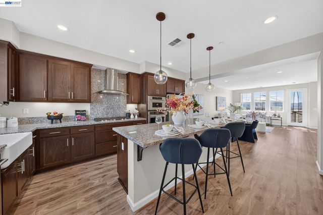 3987 Dobbins Loop, Dublin, CA 94568