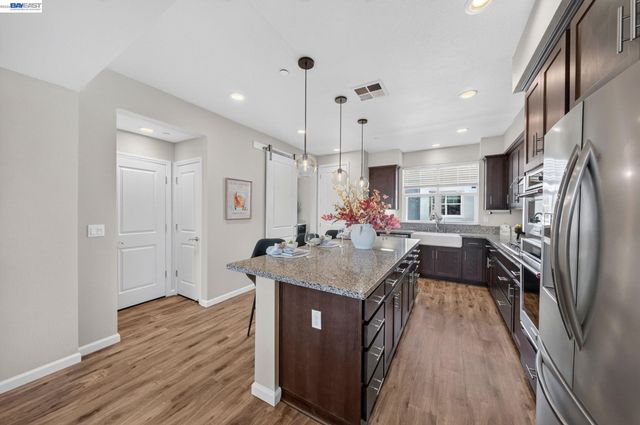 3987 Dobbins Loop, Dublin, CA 94568