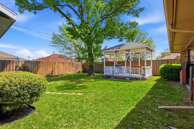 324 Bowie Street, Forney, TX 75126