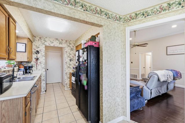 324 Bowie Street, Forney, TX 75126